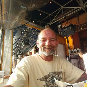 Meet your Posher, Thomas